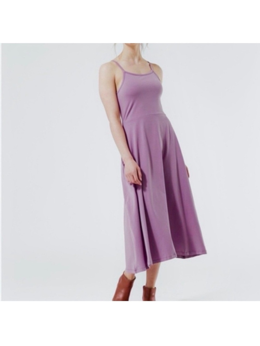 NWT Pact Fit & Flare Strappy Built in Bra Midi Dress Lavender M